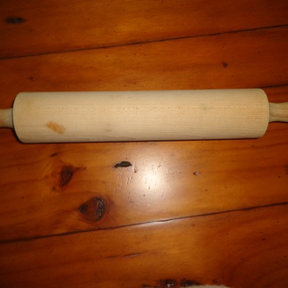 Vintage Wood Rolling Pin - Picture 2 of 8
